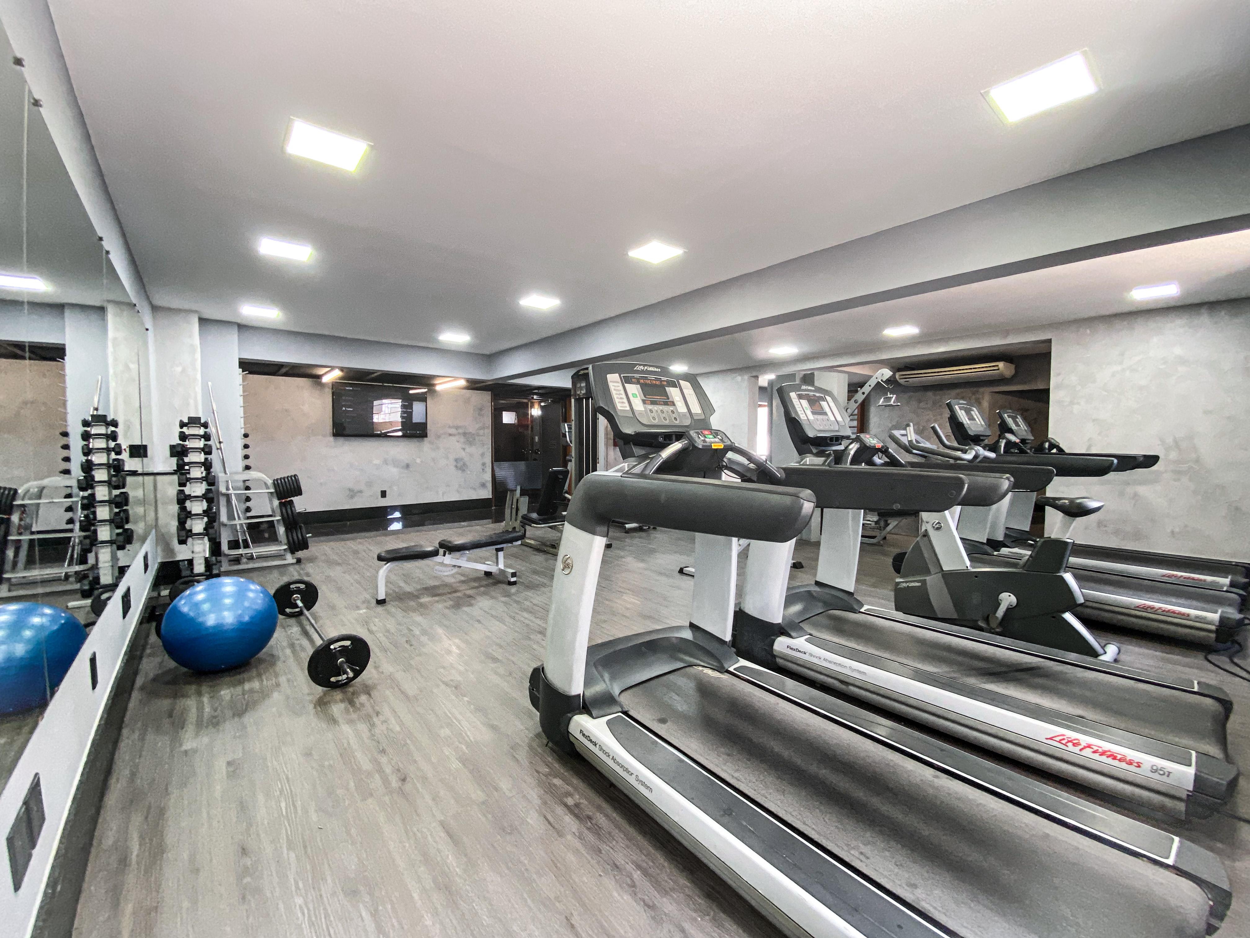 Ouro Minas Hotel Belo Horizonte, Dolce By Wyndham Экстерьер фото The gym at the hotel