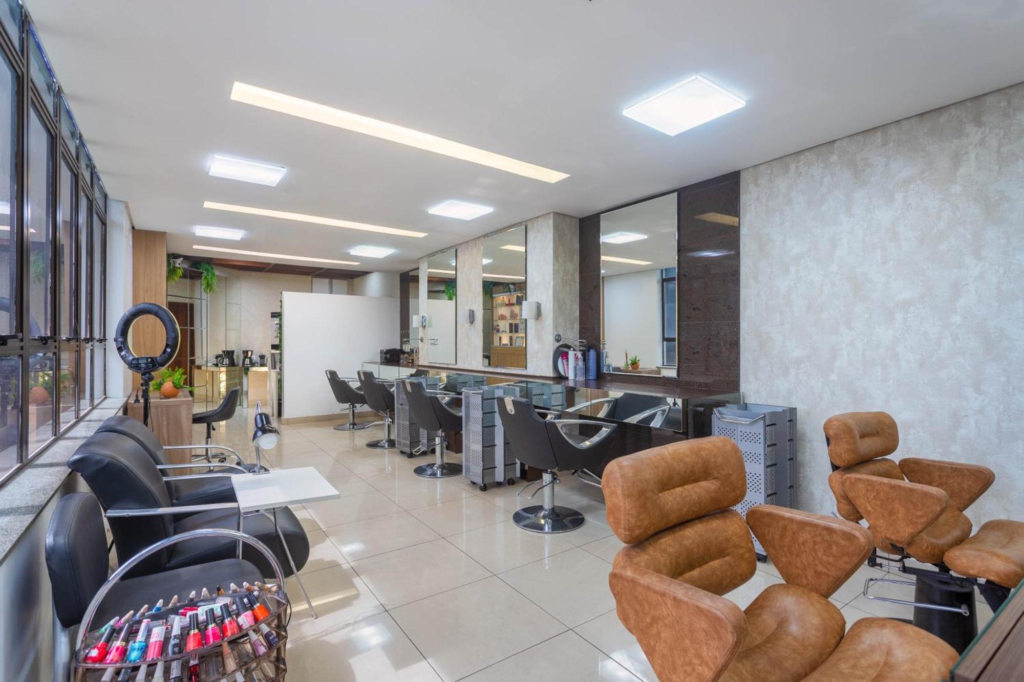 Ouro Minas Hotel Belo Horizonte, Dolce By Wyndham Экстерьер фото A hair salon in São Paulo, Brazil