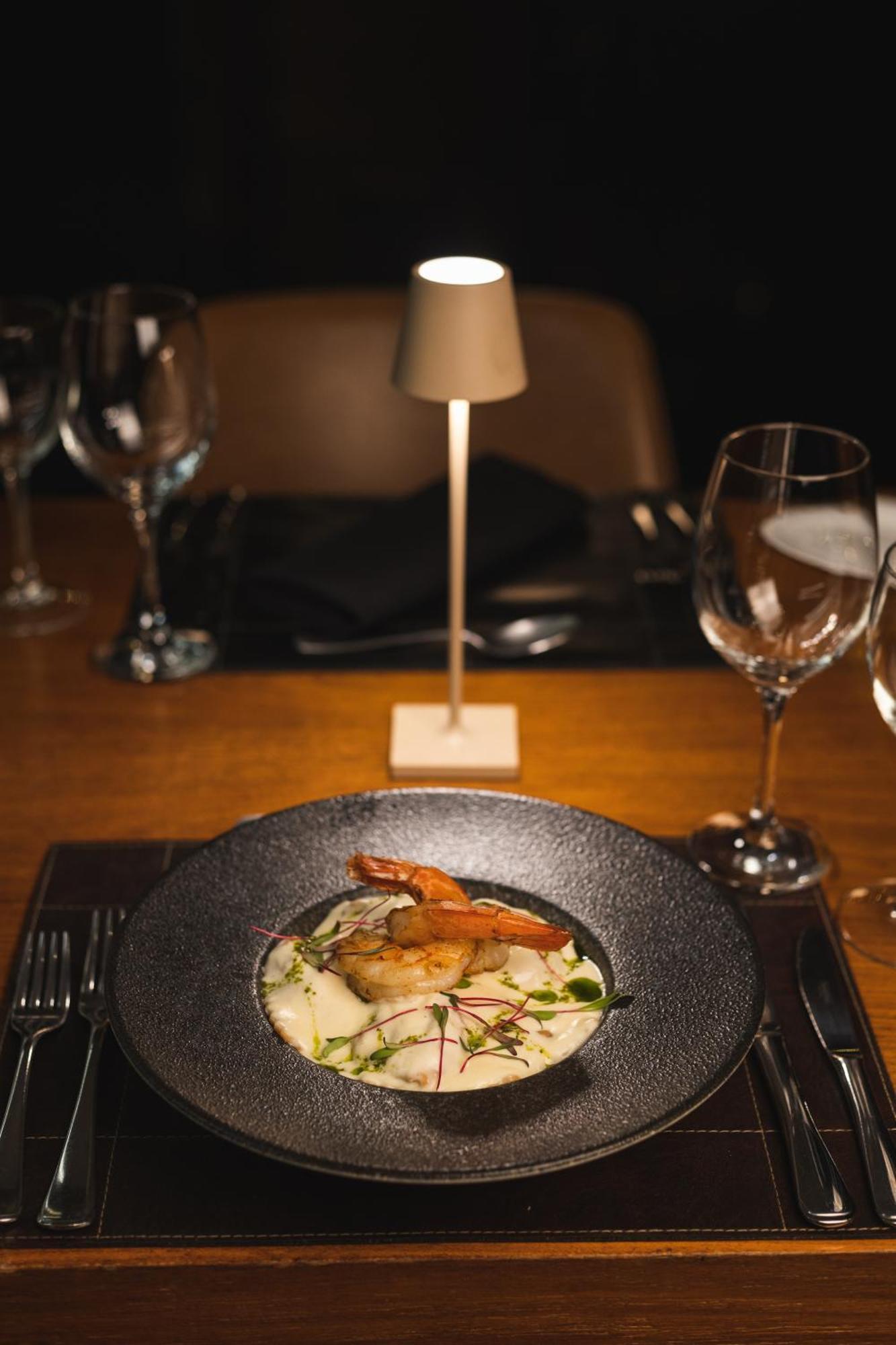 Ouro Minas Hotel Belo Horizonte, Dolce By Wyndham Экстерьер фото A meal at the restaurant