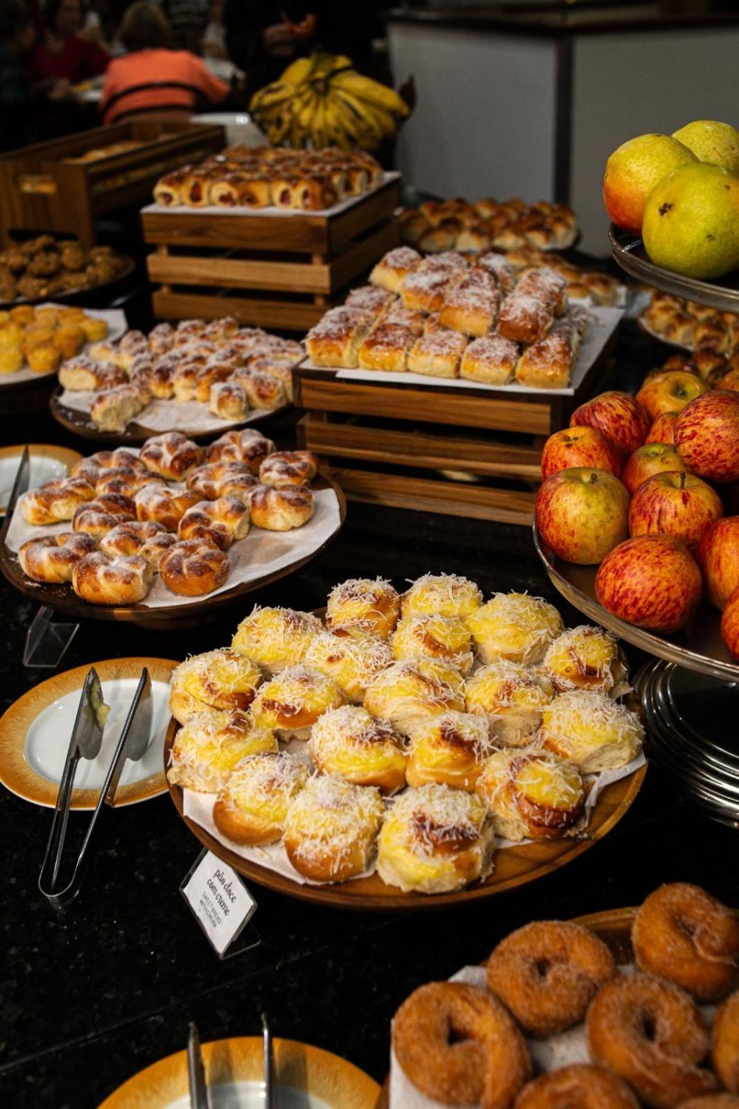 Ouro Minas Hotel Belo Horizonte, Dolce By Wyndham Экстерьер фото Hot cross buns