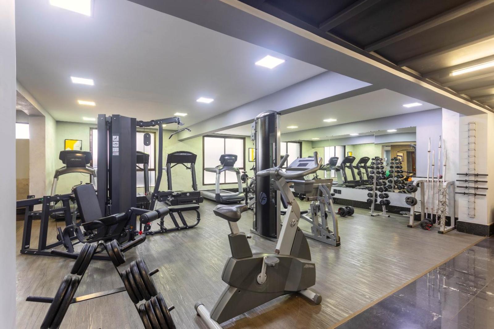 Ouro Minas Hotel Belo Horizonte, Dolce By Wyndham Экстерьер фото The gym at the hotel